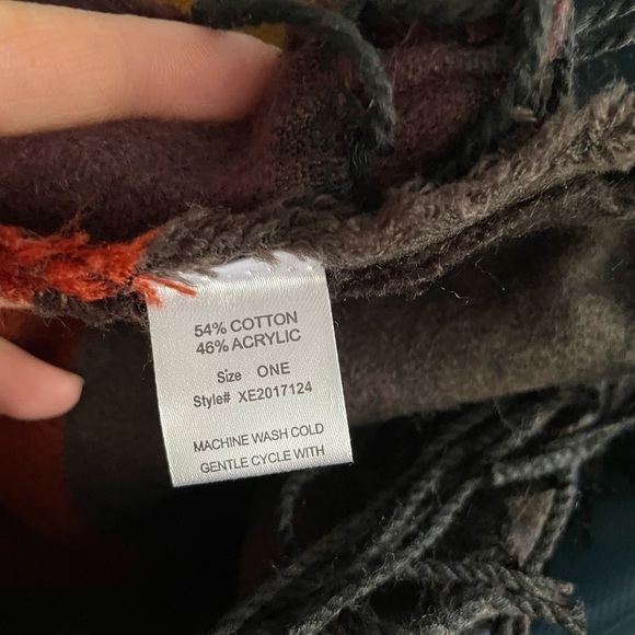 Woven Heart Western style Poncho Ruana Wearable Blanket Shawl Wrap Color Block - Picture 5 of 5